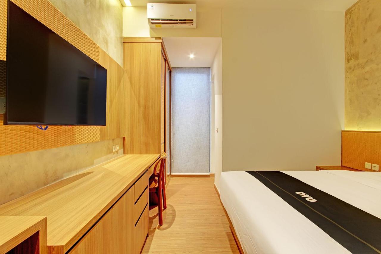 Super Oyo Capital O 92987 Keenan Living Perumnas Maguwo Exterior foto